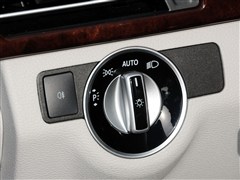 
YG 
YG 
YGe 2012 e200l cgi(yu)