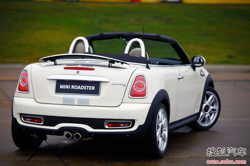MINI ROADSTER  ^ DƬ