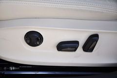 大眾速騰1.8TSI 自動 旗艦版座椅調節圖片