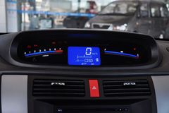 

流行景逸LV1.8L VVT 奢華版儀表板圖片