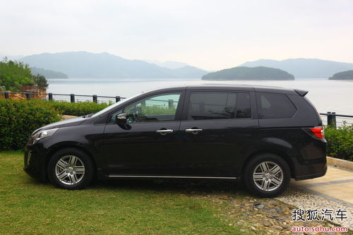 R_ Mazda8  ^ DƬ