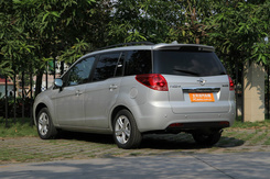 ȫҶ 10f7MPV܇e