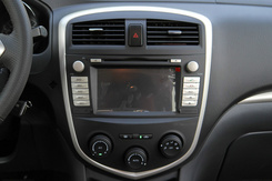 ȫҶ 10f7MPV܇e