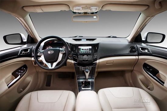 Ƽʮ <A href=../../auto/BYD/biyadi_F3.html TARGET=_blank><u><font color=#0000FF>ȁF3</font></u></a>J(ni)DƬع