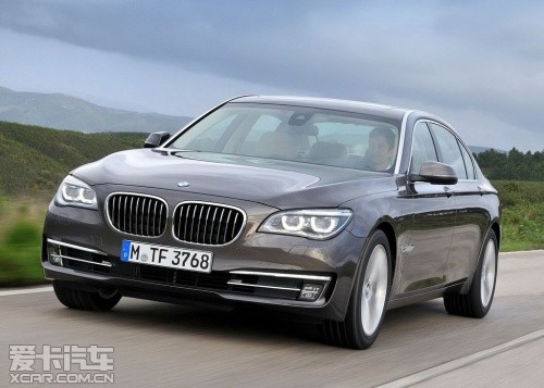 8AT^С ¿<A href=../../auto/BMW/baoma7.html TARGET=_blank><u><font color=#0000FF>R7ϵ</font></u></a>