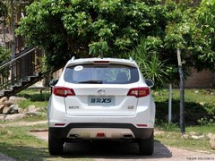 LX5Iԃr ĿSUVُ܇]