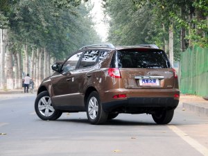 r֮x 10fԪ(ni)SUV܇]