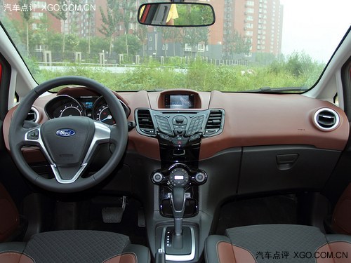 1 A1.0TV܇չ