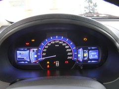 κû 12fԃ(ni)ѲSUV܇