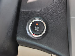 Ŀ ĿSUV]
