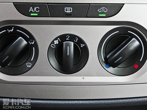 雨天更安全 10萬內(nèi)配備后視鏡加熱車型