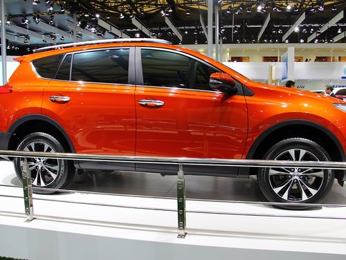 一汽豐田新RAV4于8月26日上 預售18萬起