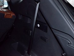 MĿg 7SUV܇]