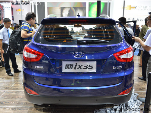 ֌ 32.0LSUV܇]