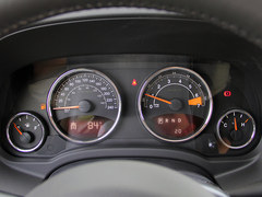֌ 32.0LSUV܇]
