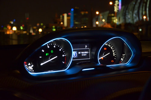 |L2008-SUV 