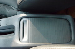 |L2008-SUV 