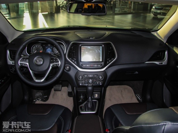 Jeepɹ16 4܇(ch)