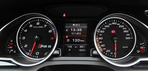 300km/h 160fO܇