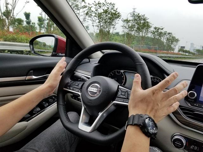 年底你不想買(mǎi)一輛中級(jí)轎車(chē)嗎?這三款依然很香
