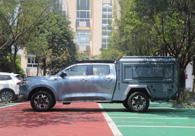不用非得買房車 這幾款原廠車型就能帶你去玩去野
