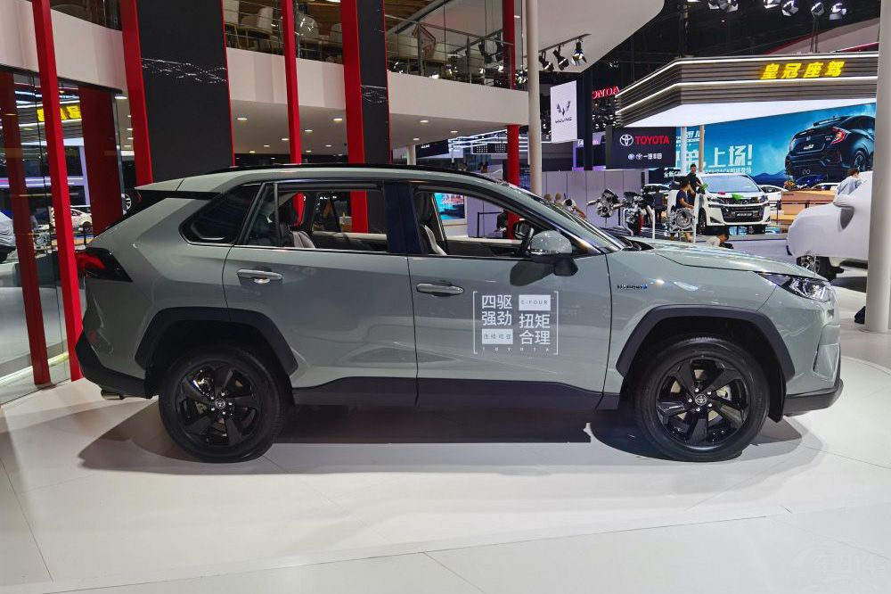 日系緊湊型SUV大PK 奇駿對比CR-V和RAV4是否有優勢