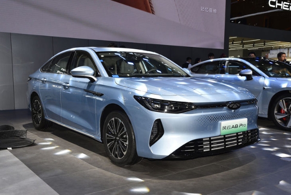 2024年1月份上市 奇<A href=http://m.5ibaobao.com/auto/Jianghuai/ruifeng.html TARGET=_blank><font color=#cccccc>瑞風(fēng)</font></a>云A8即將到來