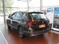 ;^L 2017  330TSI Ԅ(dng)(q)m_D5