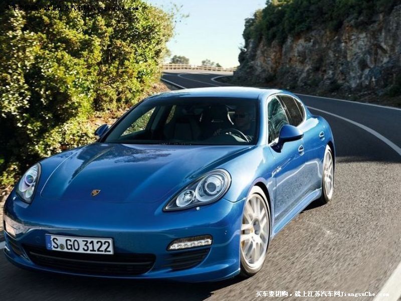 Panamera
車身外觀第7張
點擊查看下一張清晰大圖