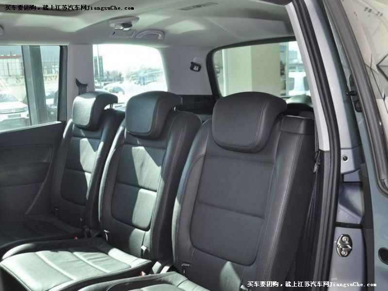 夏朗
車廂座椅第7張
點擊查看下一張清晰大圖