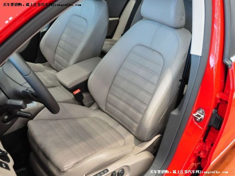 PASSAT
車廂座椅第7張
點擊查看下一張清晰大圖