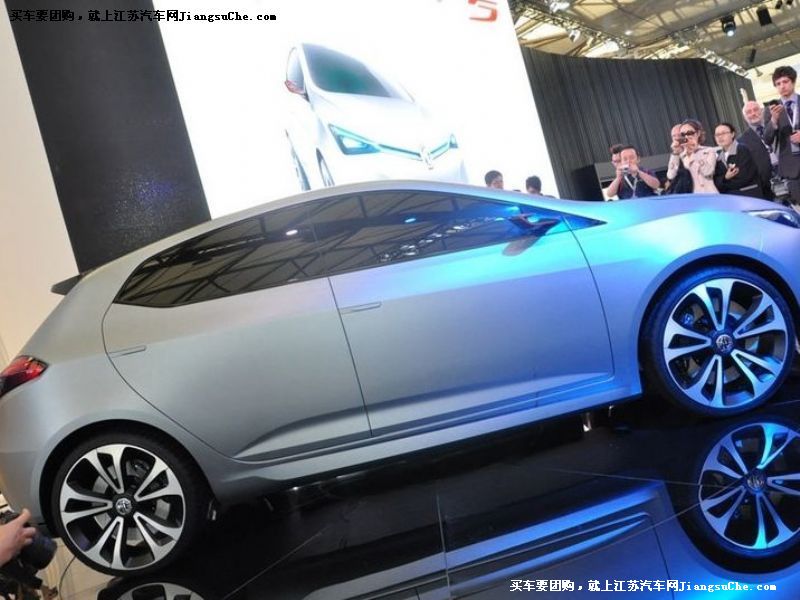 名爵5
車身外觀第7張
點擊查看下一張清晰大圖