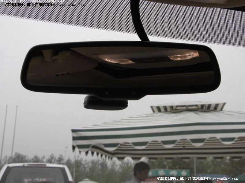林肯MKX
車廂座椅第7張
點擊查看下一張清晰大圖