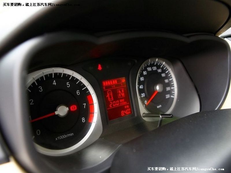 啟辰R50
中控方向盤第7張
點擊查看下一張清晰大圖