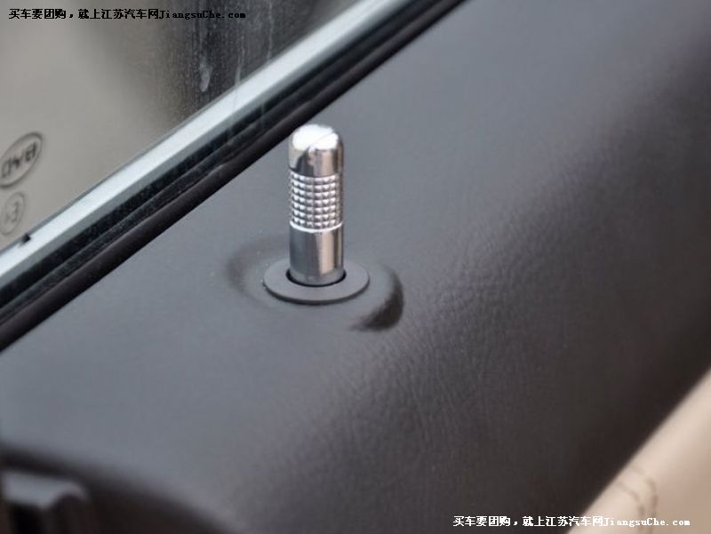 比亞迪G6
車(chē)廂座椅第7張
點(diǎn)擊查看下一張清晰大圖