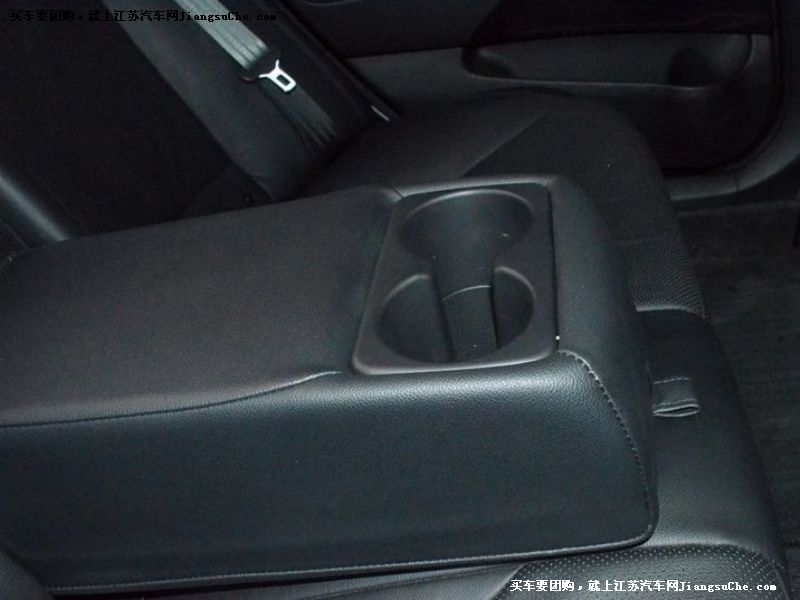 索納塔八
車廂座椅第7張
點擊查看下一張清晰大圖