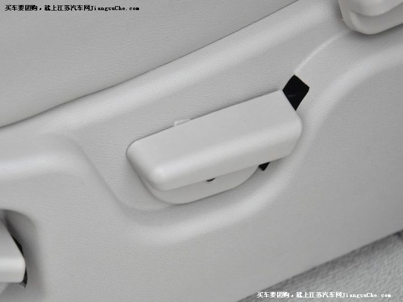 瑞風M5
車廂座椅第7張
點擊查看下一張清晰大圖