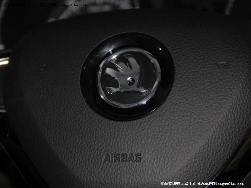 野帝
中控方向盤第7張
點擊查看下一張清晰大圖