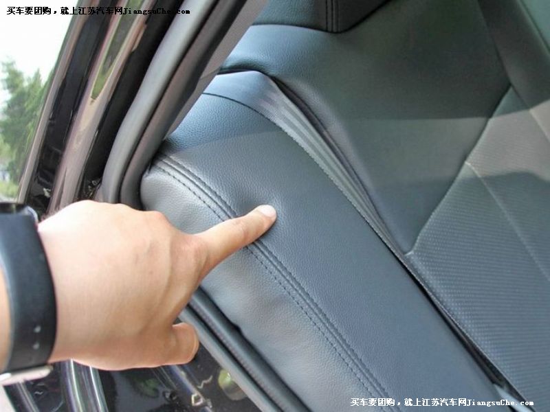 眾泰Z300
車廂座椅第7張
點(diǎn)擊查看下一張清晰大圖
