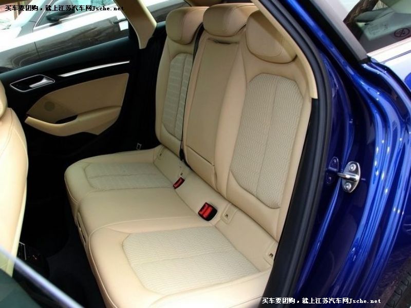 進口奧迪A3
車廂座椅第7張
點擊查看下一張清晰大圖