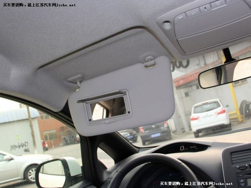 晨風
車廂座椅第7張
點擊查看下一張清晰大圖