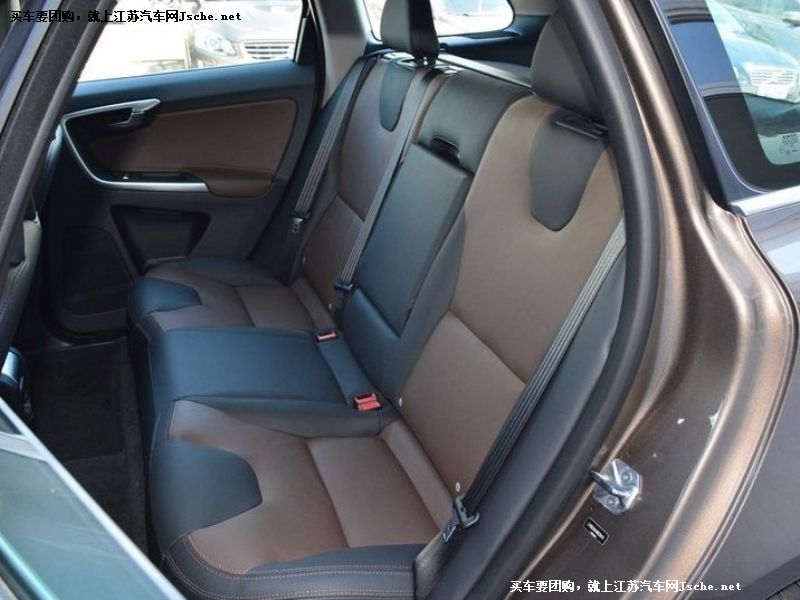 沃爾沃XC60
車(chē)廂座椅第7張
點(diǎn)擊查看下一張清晰大圖