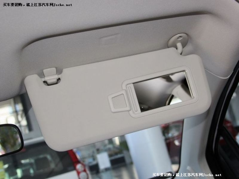 哈弗H1
車廂座椅第7張
點擊查看下一張清晰大圖