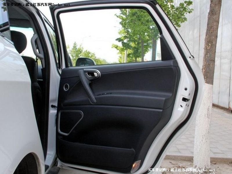 7SUV
܇ε7
c(din)鿴һD