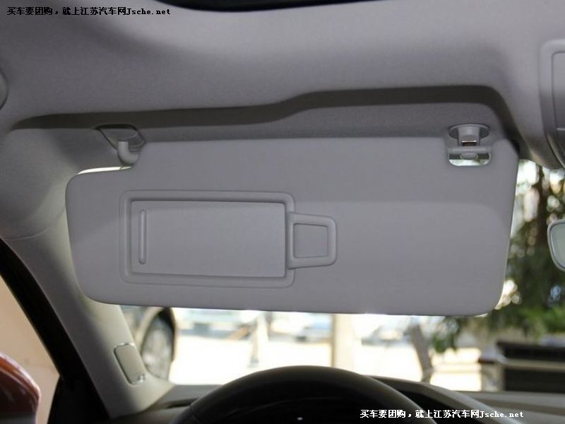 凌渡
車廂座椅第7張
點擊查看下一張清晰大圖
