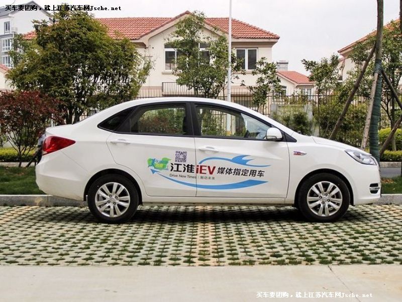 江淮iEV
車身外觀第7張
點擊查看下一張清晰大圖