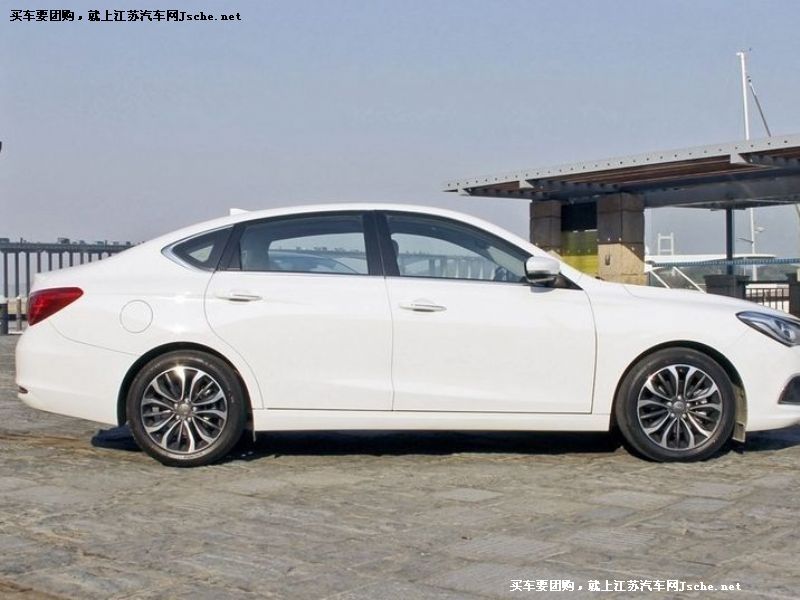 傳祺GA6
車身外觀第7張
點擊查看下一張清晰大圖