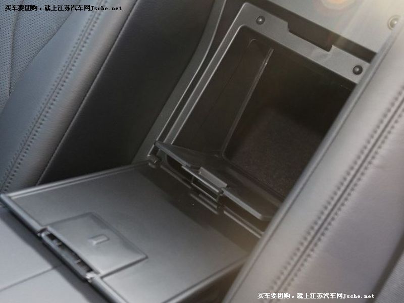 博瑞
車廂座椅第7張
點擊查看下一張清晰大圖