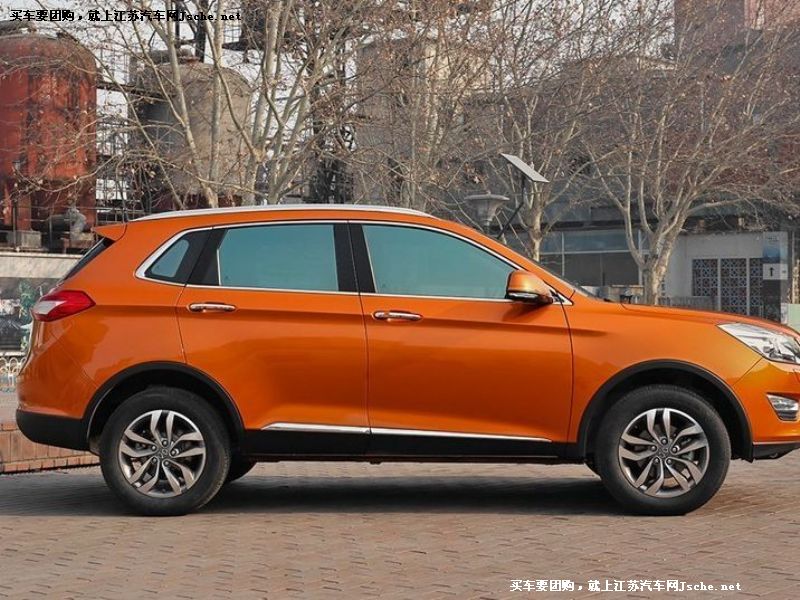 紳寶X65
車身外觀第7張
點(diǎn)擊查看下一張清晰大圖