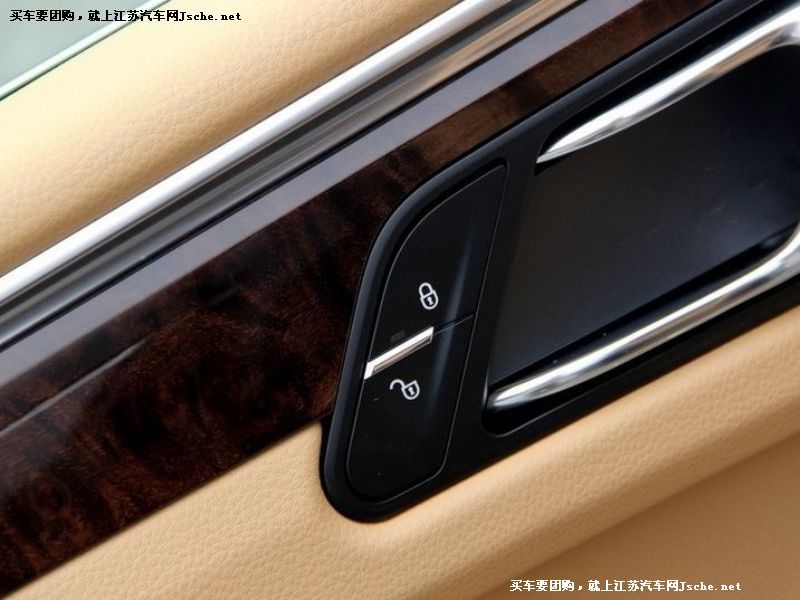 Macan
܇ε7
c鿴һD